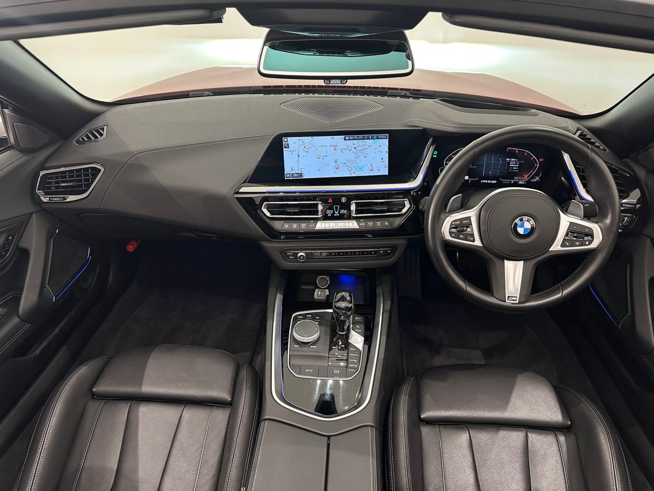 G29 z4 sDrive20i RHD