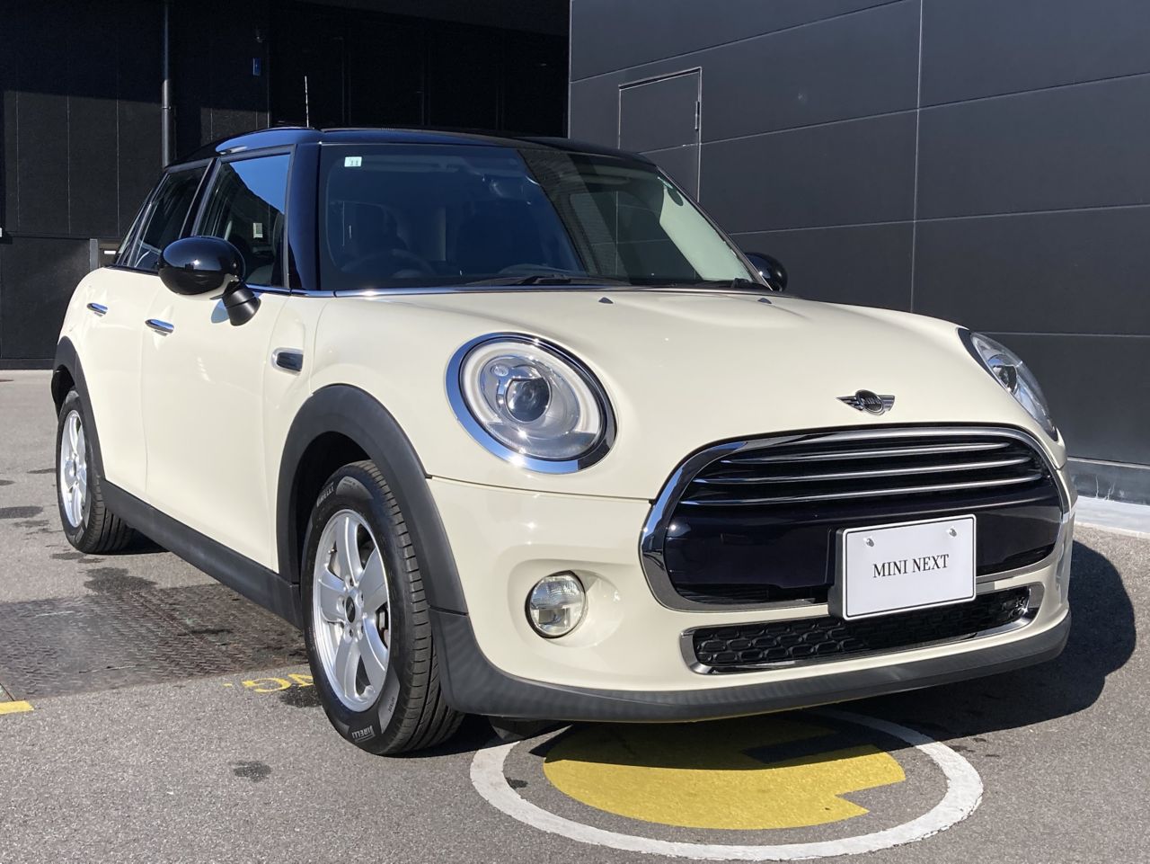 F55 COOPER D (AT)