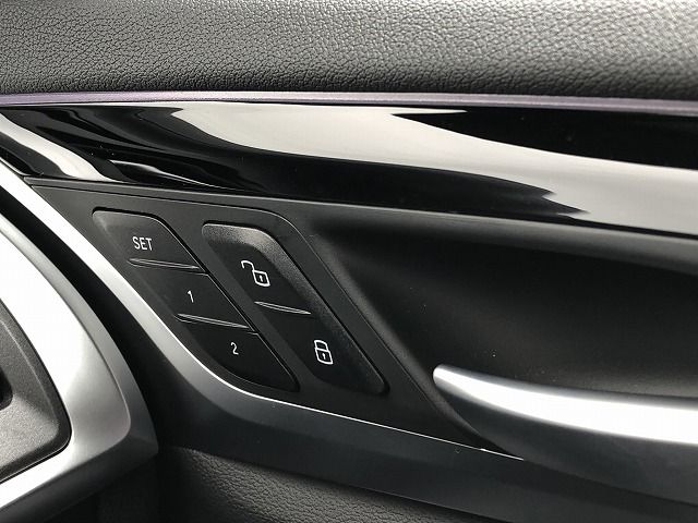 G08 iX3 BEV RHD