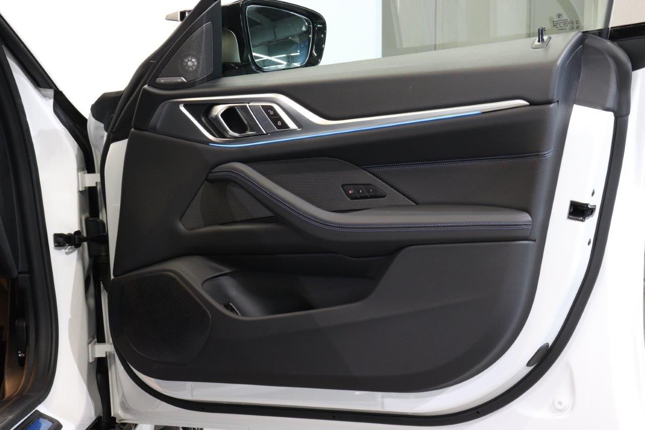 G26 i4 M50 RHD