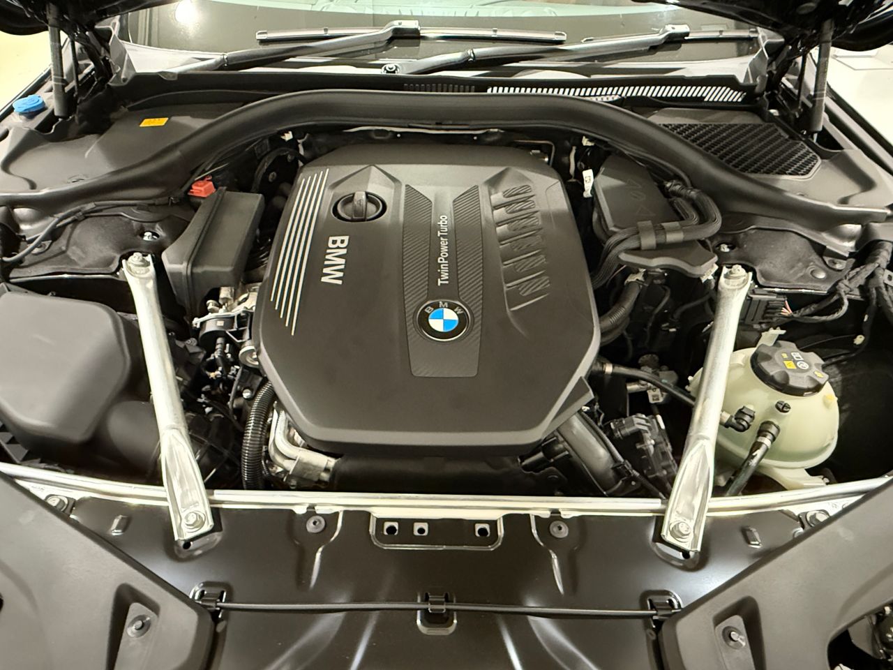 G16 840d xDrive Gran Coupe B57 3.0d