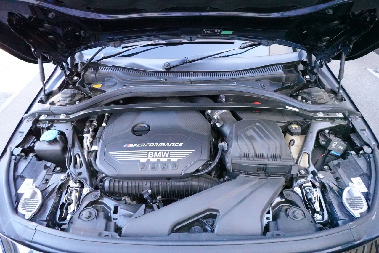 F4* **35i xDrive **** ***** B48 2.0i
