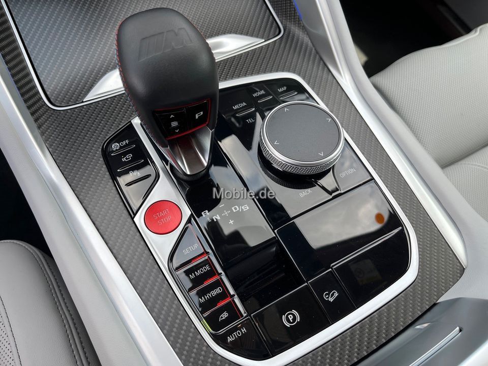BMW XM