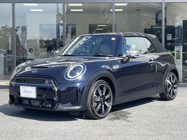 MINI Cooper S Convertible RHD
