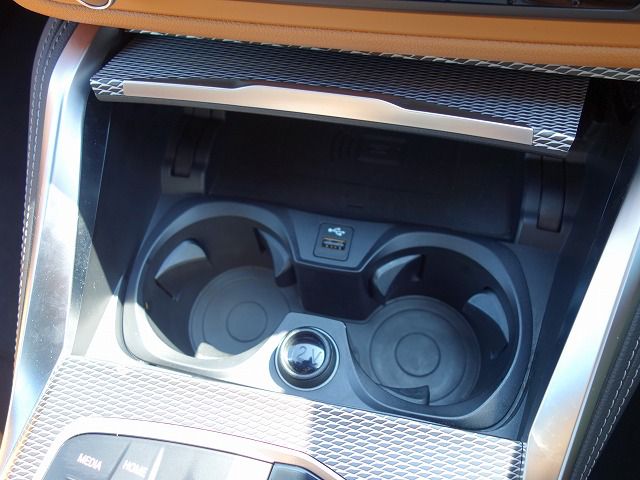 G23 420i Convertible RHD