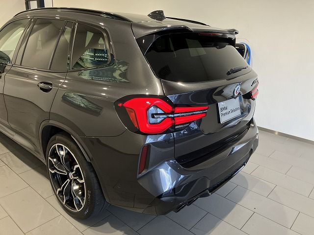 F97 X3 M RHD LCI