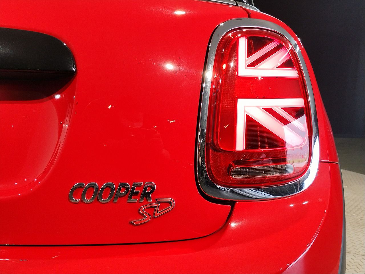 F56 COOPER S D(AT)