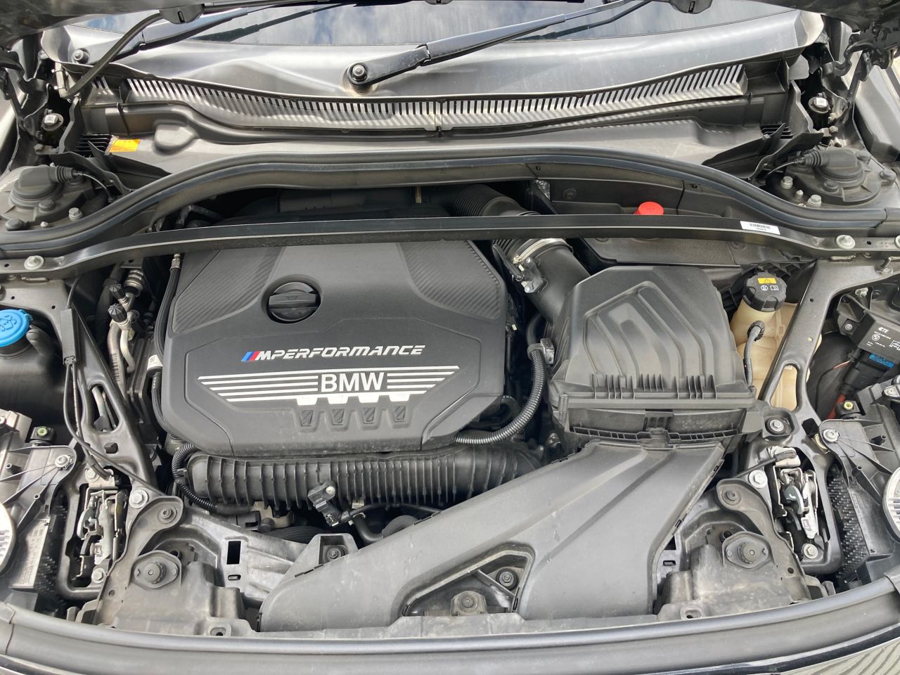 F40 M135i xDrive Sports Hatch 5-door B48 2.0i