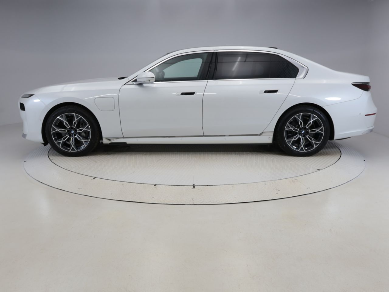 BMW i7 eDrive50 Sedan RHD