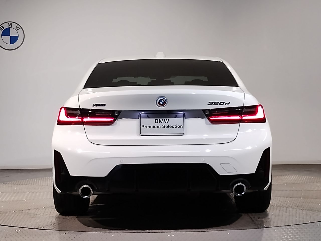 320d xDrive Berline RHD