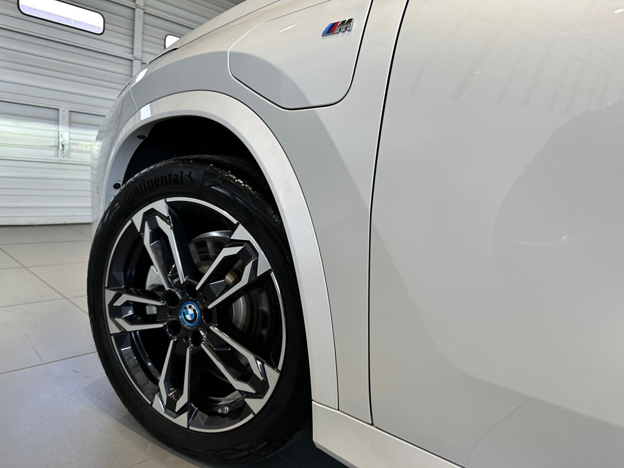 U11 iX1 xDrive30