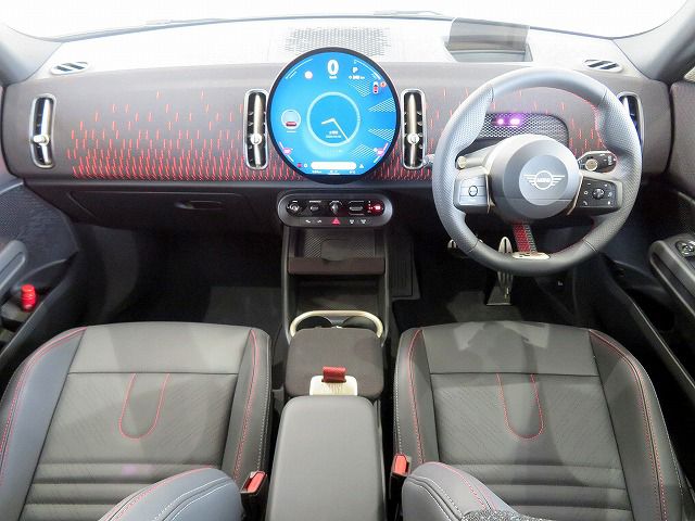 U25 MINI John Cooper Works Countryman ALL4