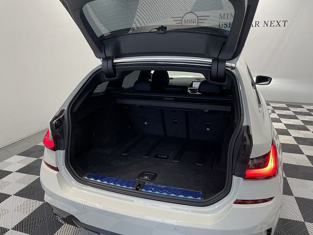 G21 320d xDrive Touring RHD