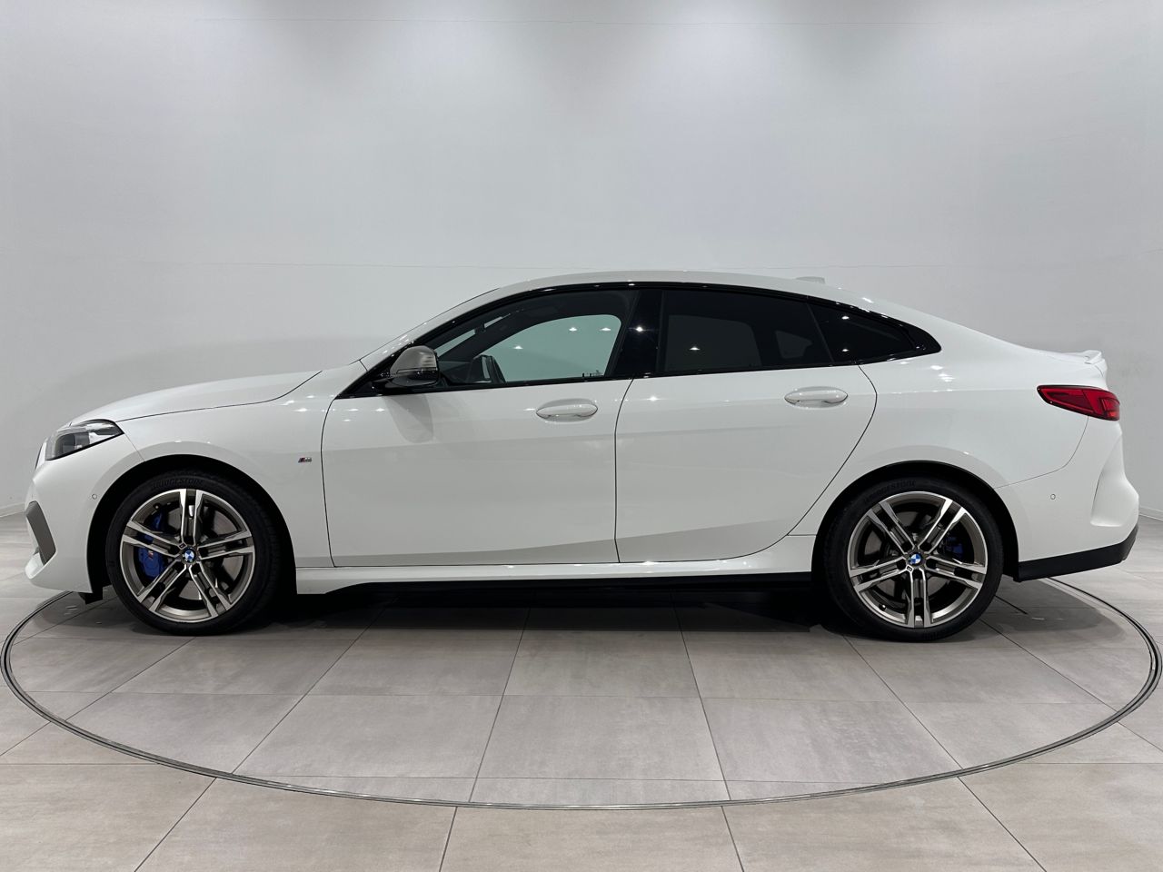 F4* **35i xDrive **** ***** B48 2.0i