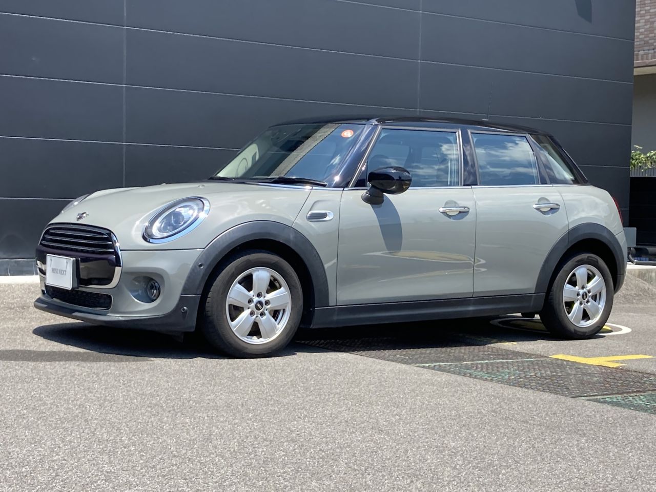 MINI COOPER D 5 DOOR.