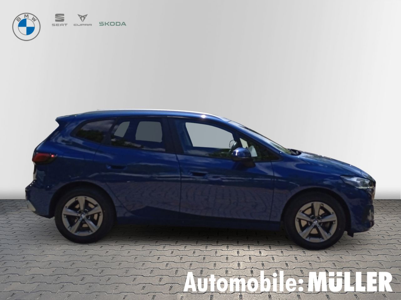 BMW 218
