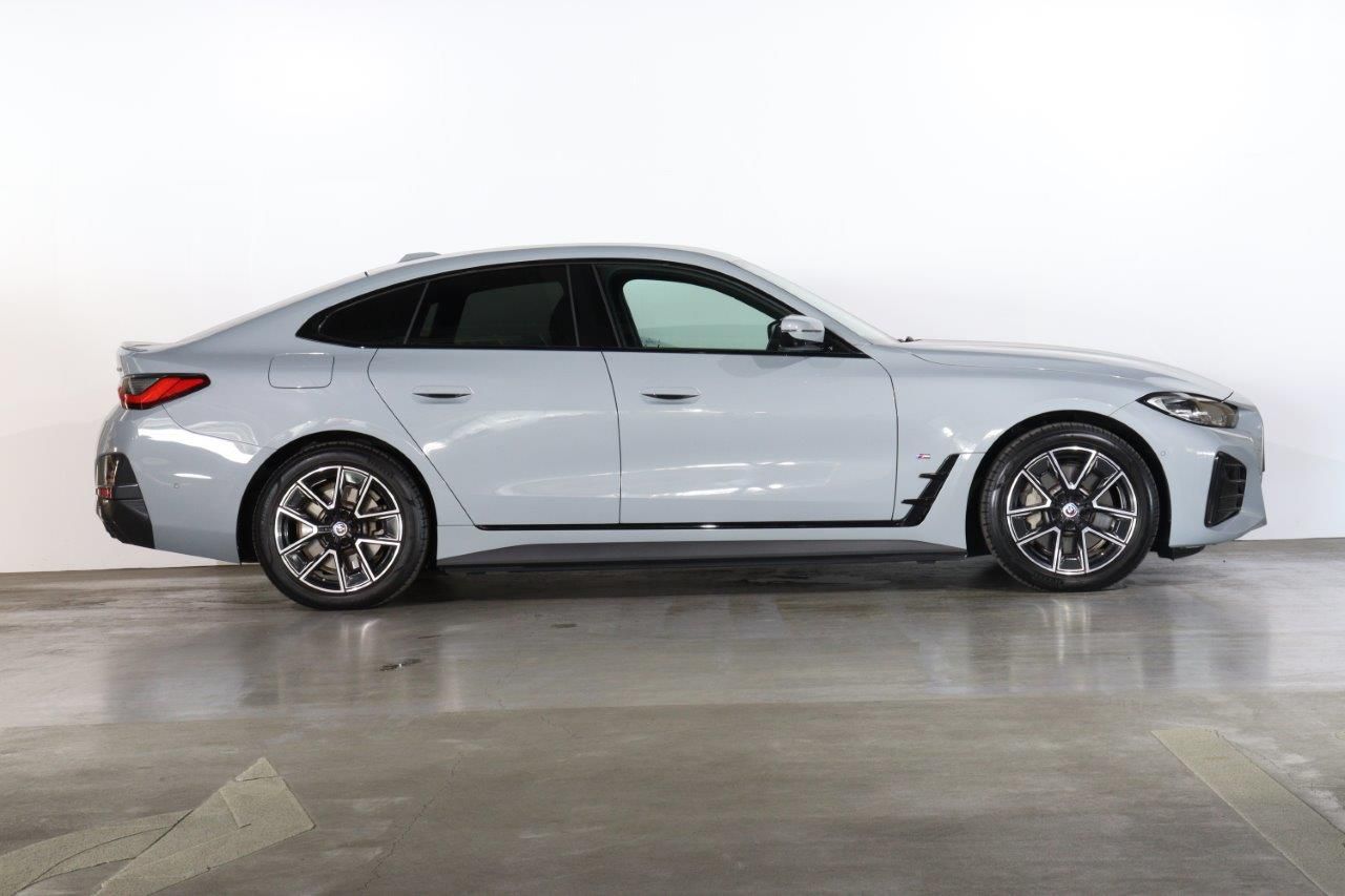 G26 i4 eDrive40 RHD