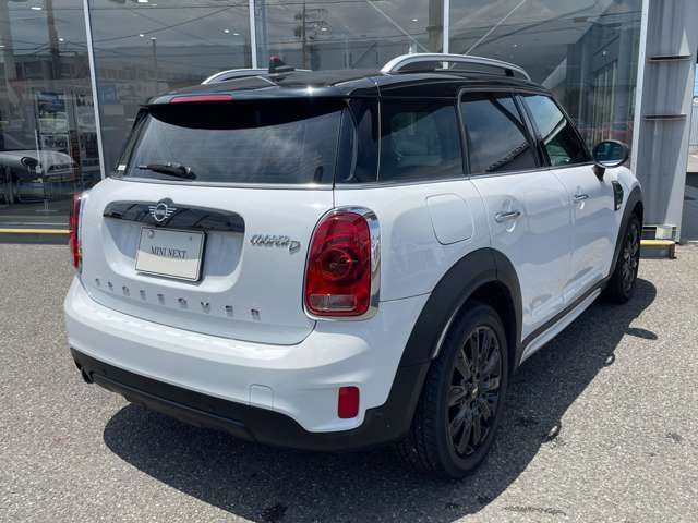 MINI CROSSOVER COOPER D