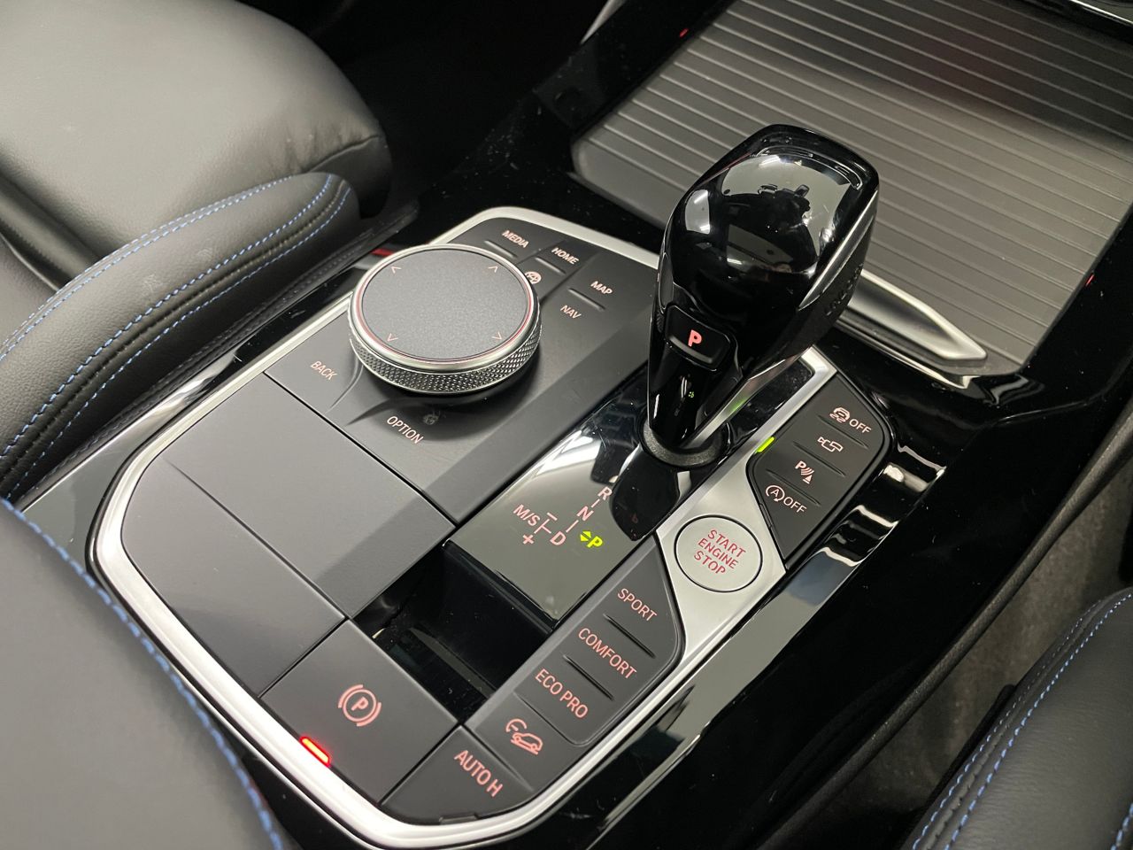 G01 X3 M40i RHD LCI ZA