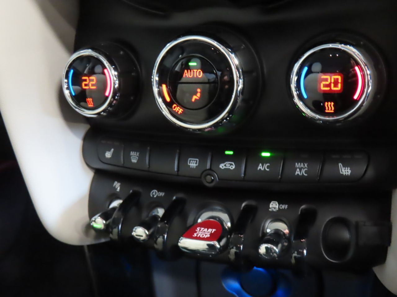 F55 MINI Cooper 5-Door Hatch LCI