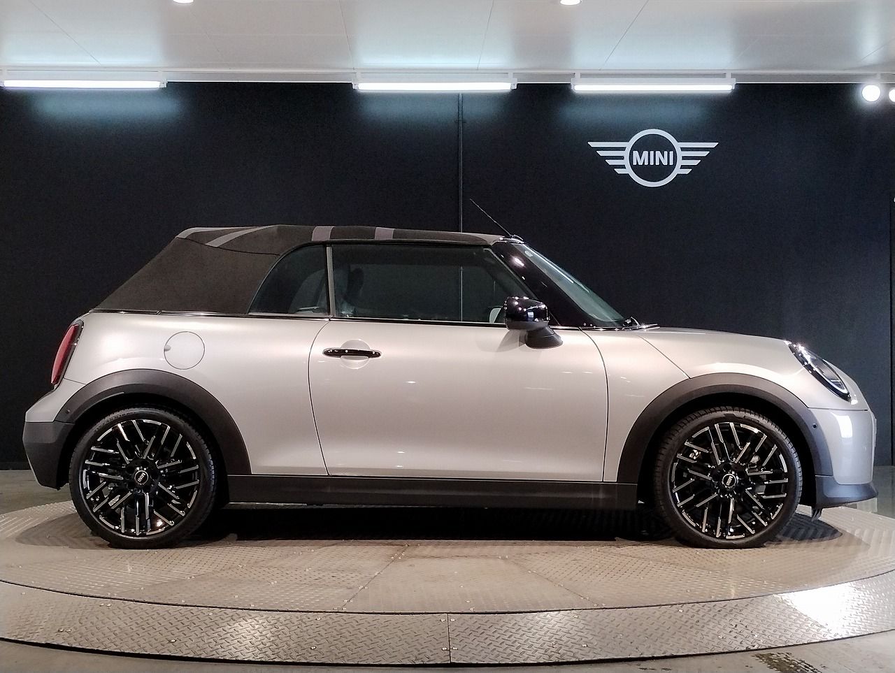 F67 MINI Cooper Convertible C