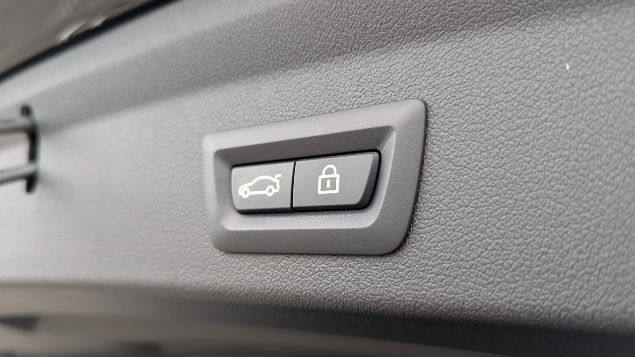 F40 118d Sports Hatch 5-door B47 2.0d