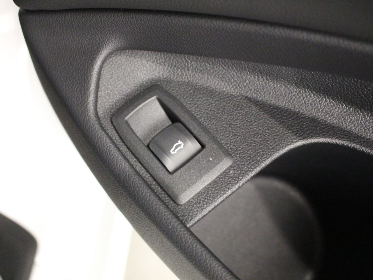 G23 420i Convertible RHD