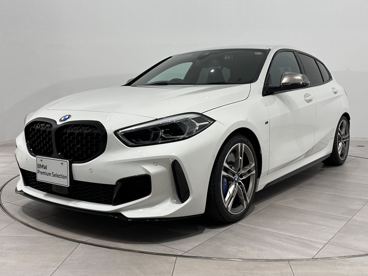 M135i xDrive