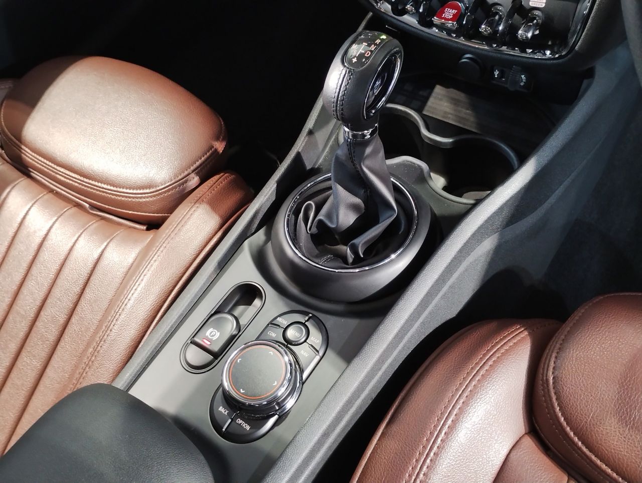 MINI CLUBMAN COOPER S D