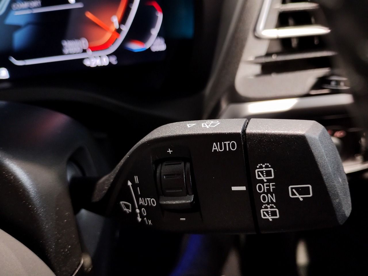 G01 X3 xDrive20d RHD ZA LCI