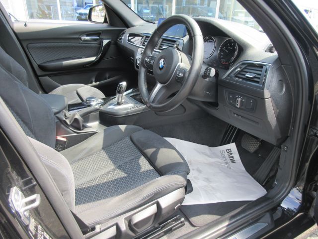 118D 5DOOR RHD