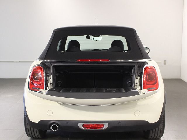 MINI CONVERTIBLE COOPER