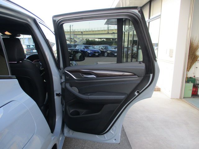 G01 X3 xDrive20d RHD ZA LCI