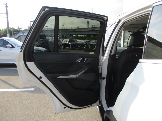 X5 xDrive30d RHD