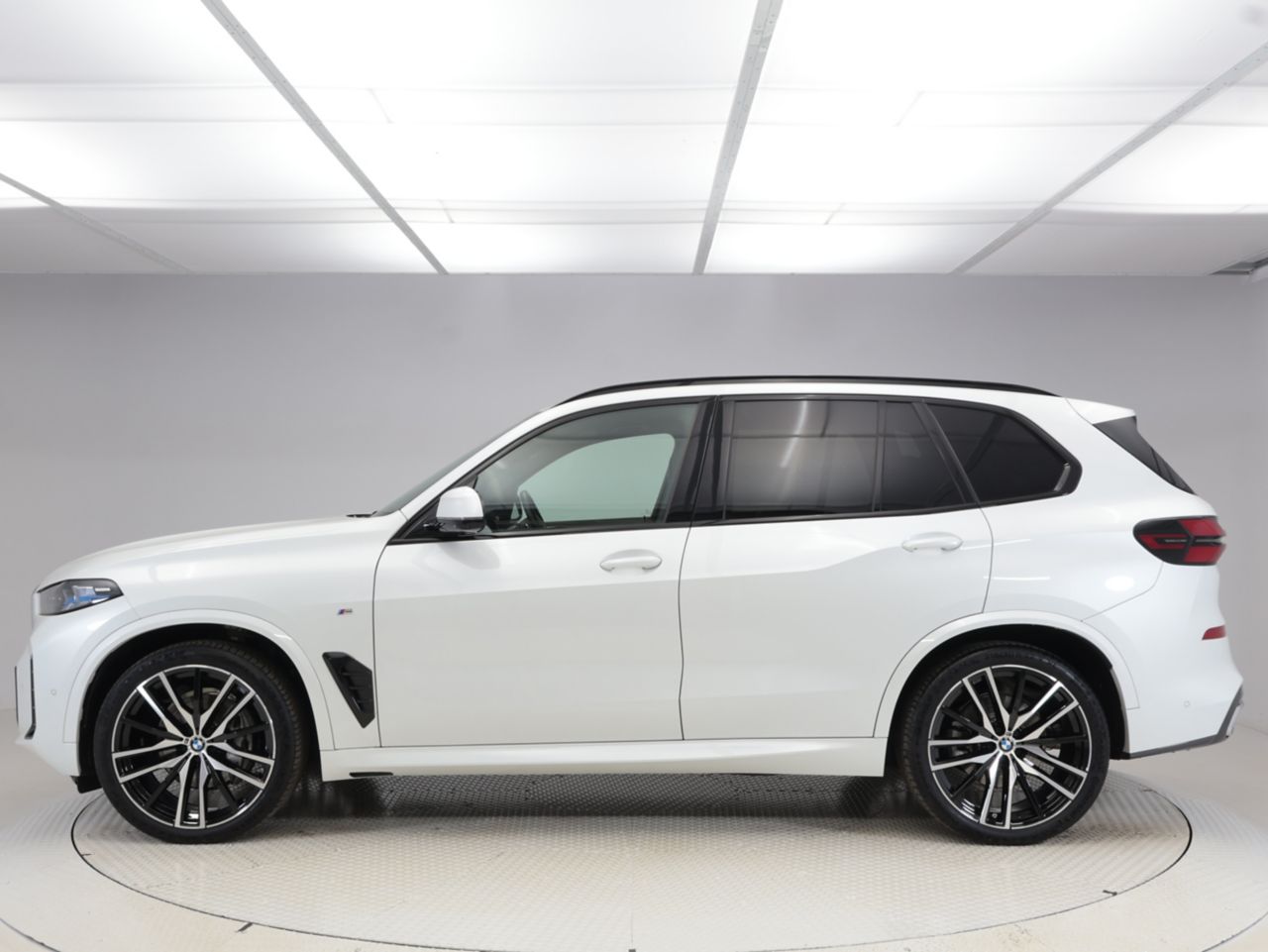 X5 xDrive40d RHD