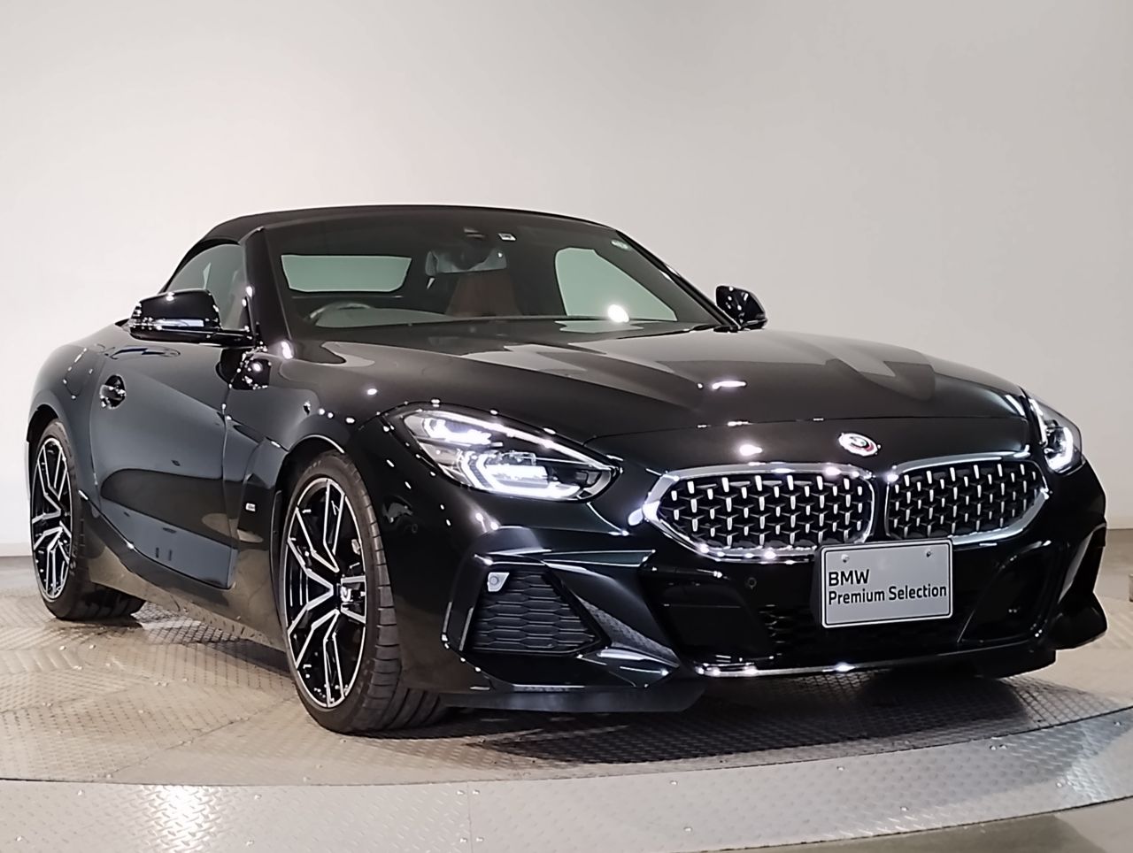 G29 z4 sDrive20i RHD