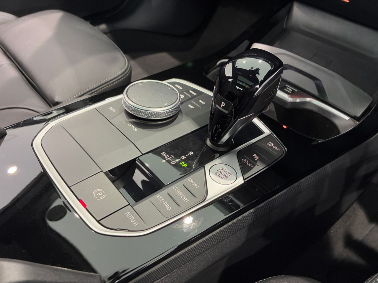 F4* **35i xDrive **** ***** B48 2.0i