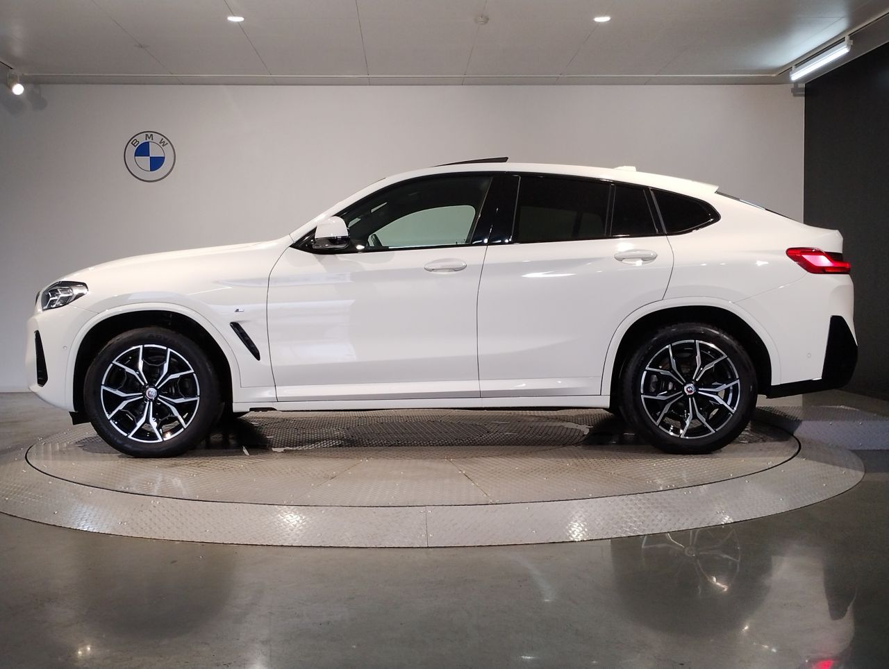 X4 xDrive20d RHD