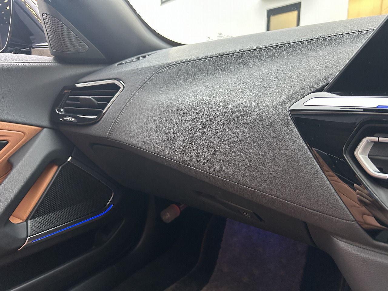 G29 z4 sDrive20i RHD