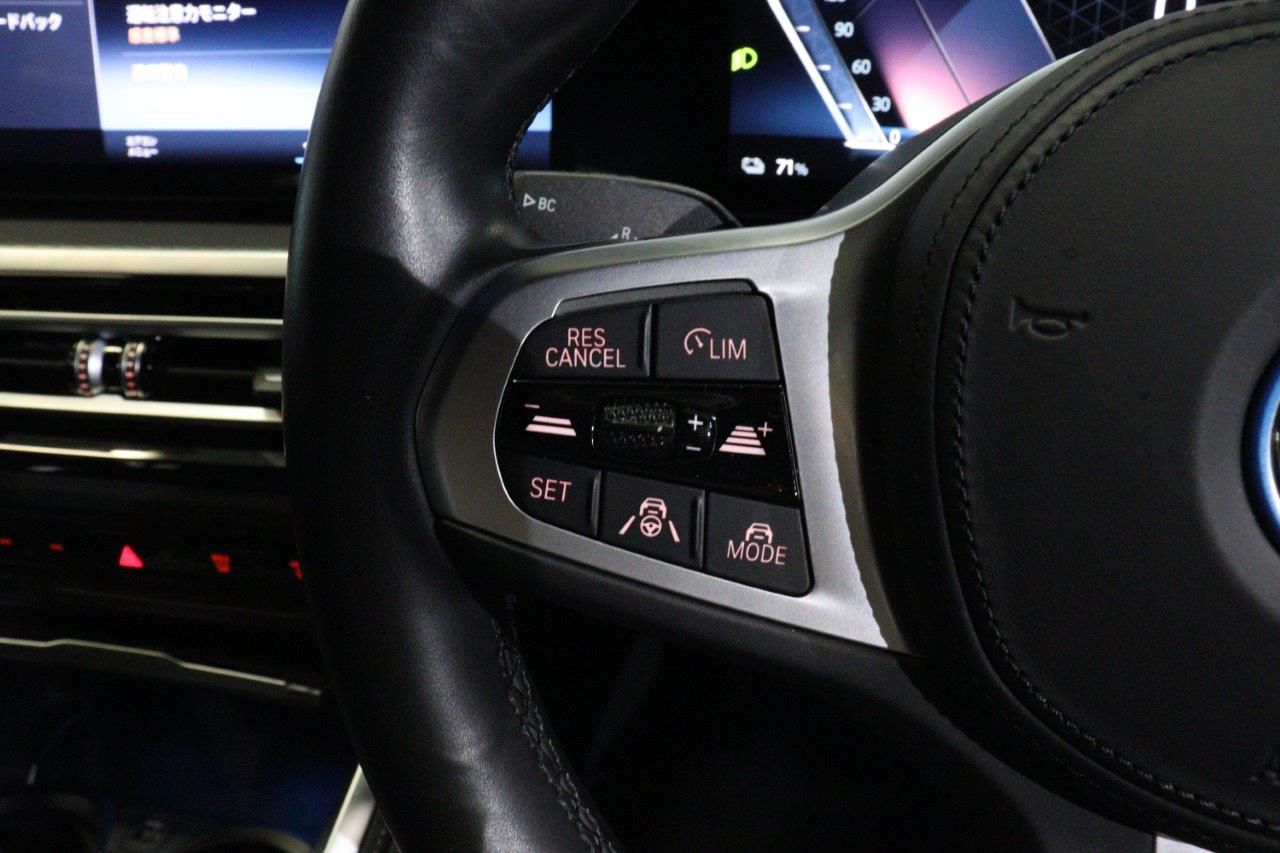 G26 i4 eDrive40 RHD