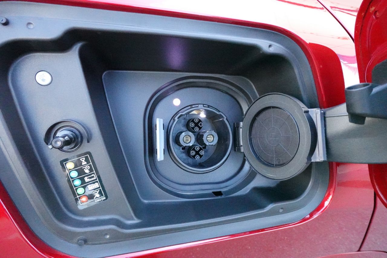 iX2 xDrive30 MSP
