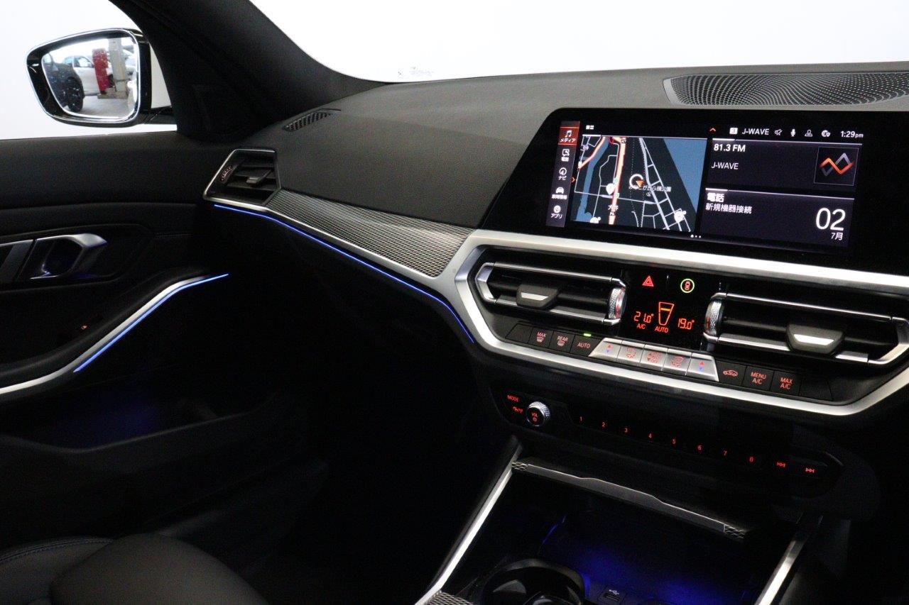 G21 318i Touring
