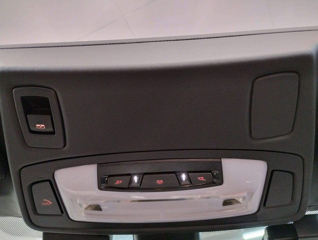 I15 i8 Roadster B38 1.5i