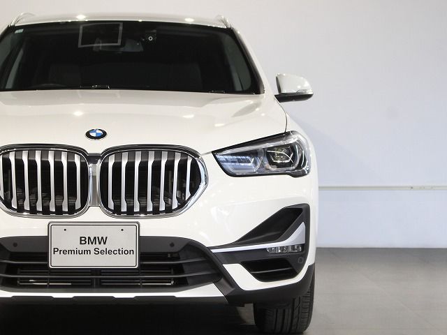 X1 sDrive18i RHD