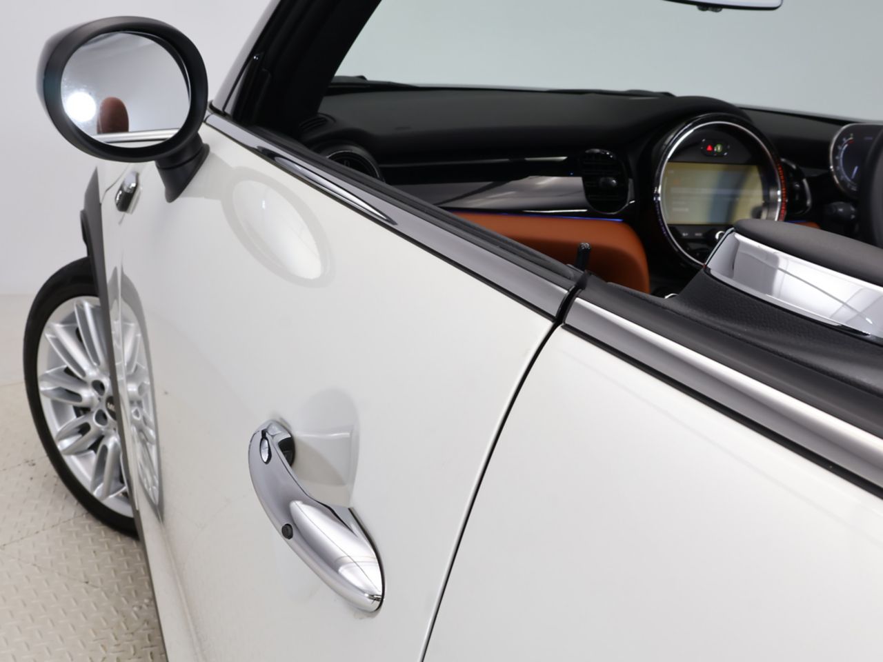 MINI Cooper S Convertible RHD