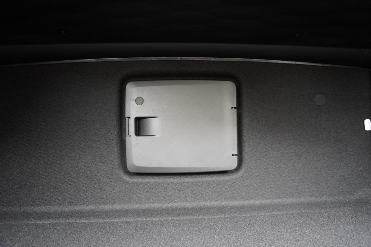 G29 z4 sDrive20i RHD