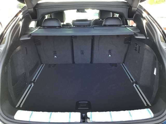 X4 M RHD