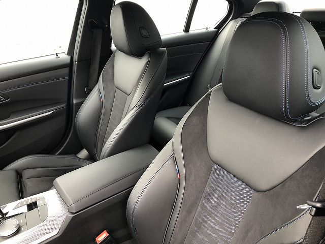 G20 330e Saloon RHD MX