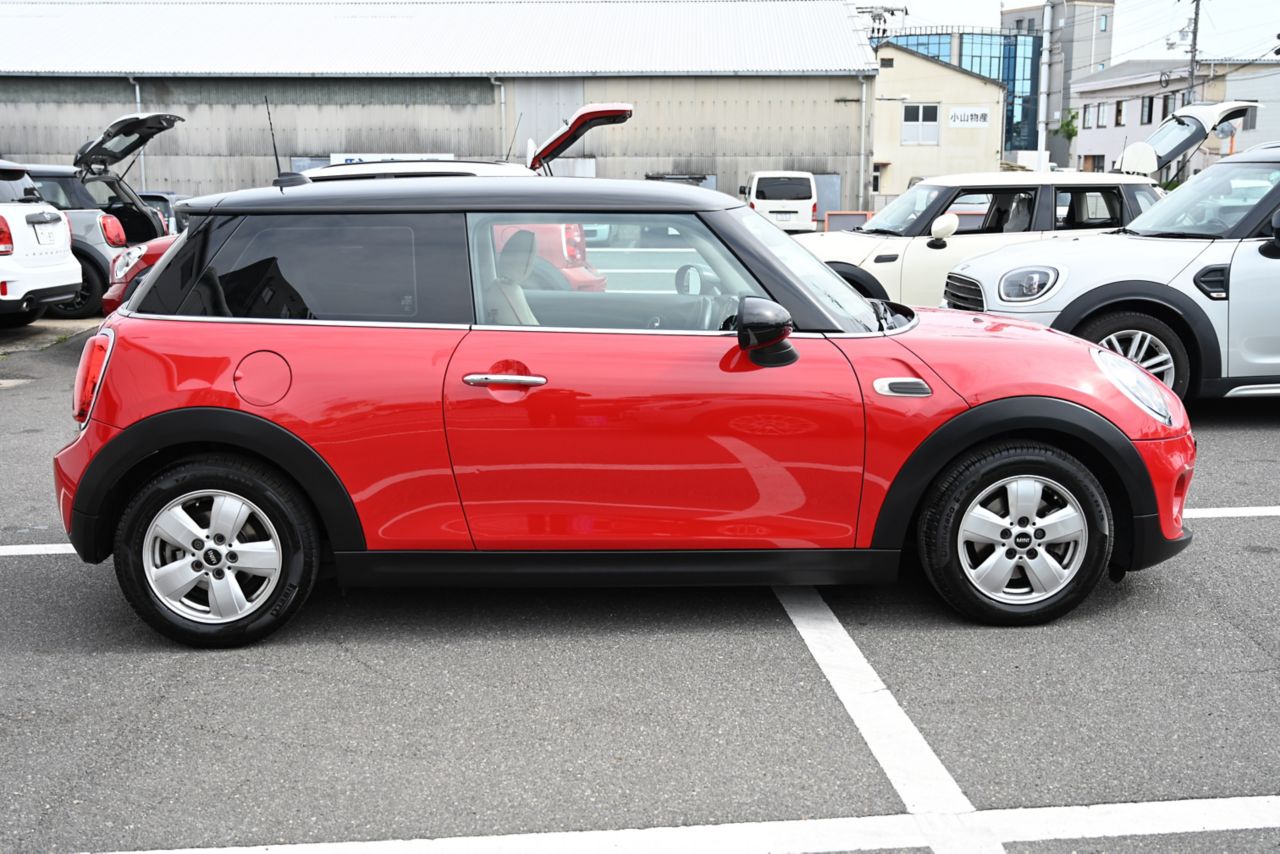 F56 MINI Cooper 3-Door Hatch LCI