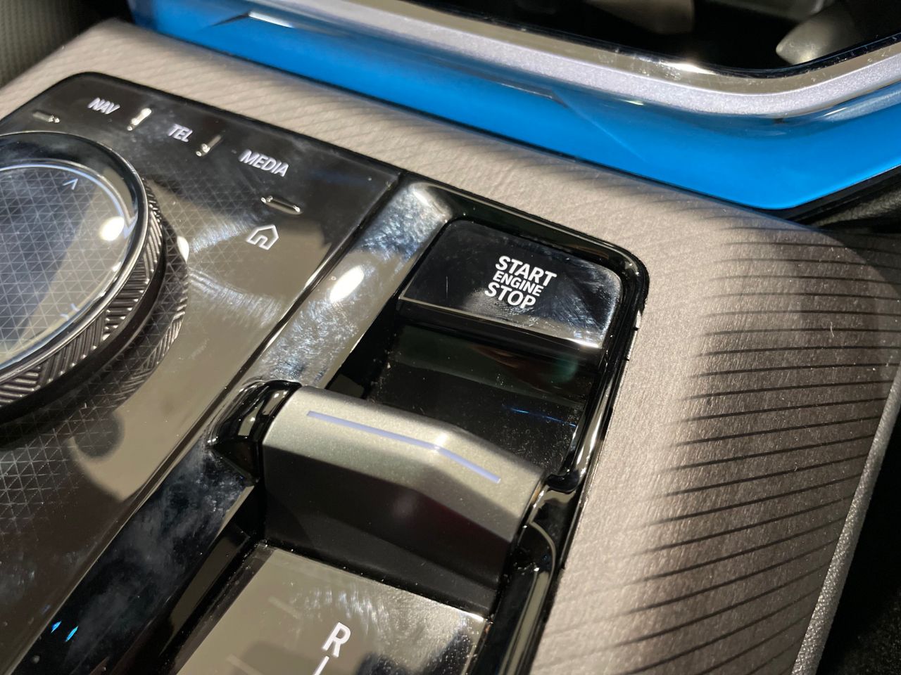X3 M50 US